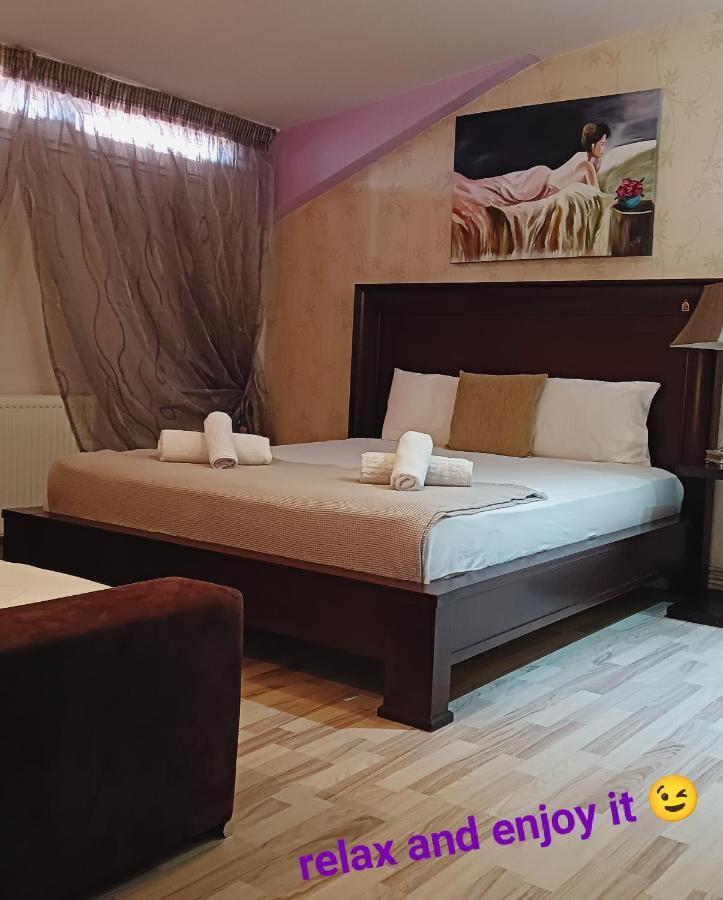 Revi'S Apartments Неос-Мармарас Екстер'єр фото